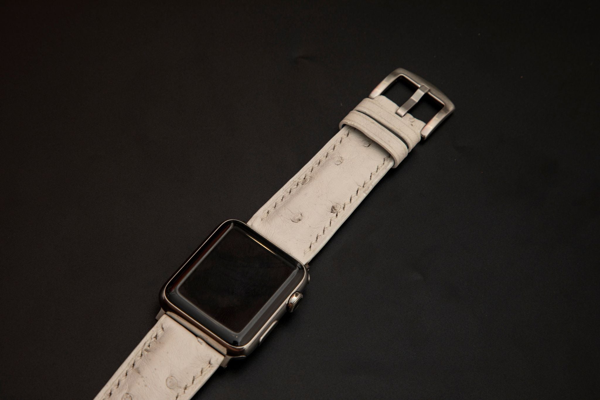 WHITE OSTRICH LEATHER STRAP