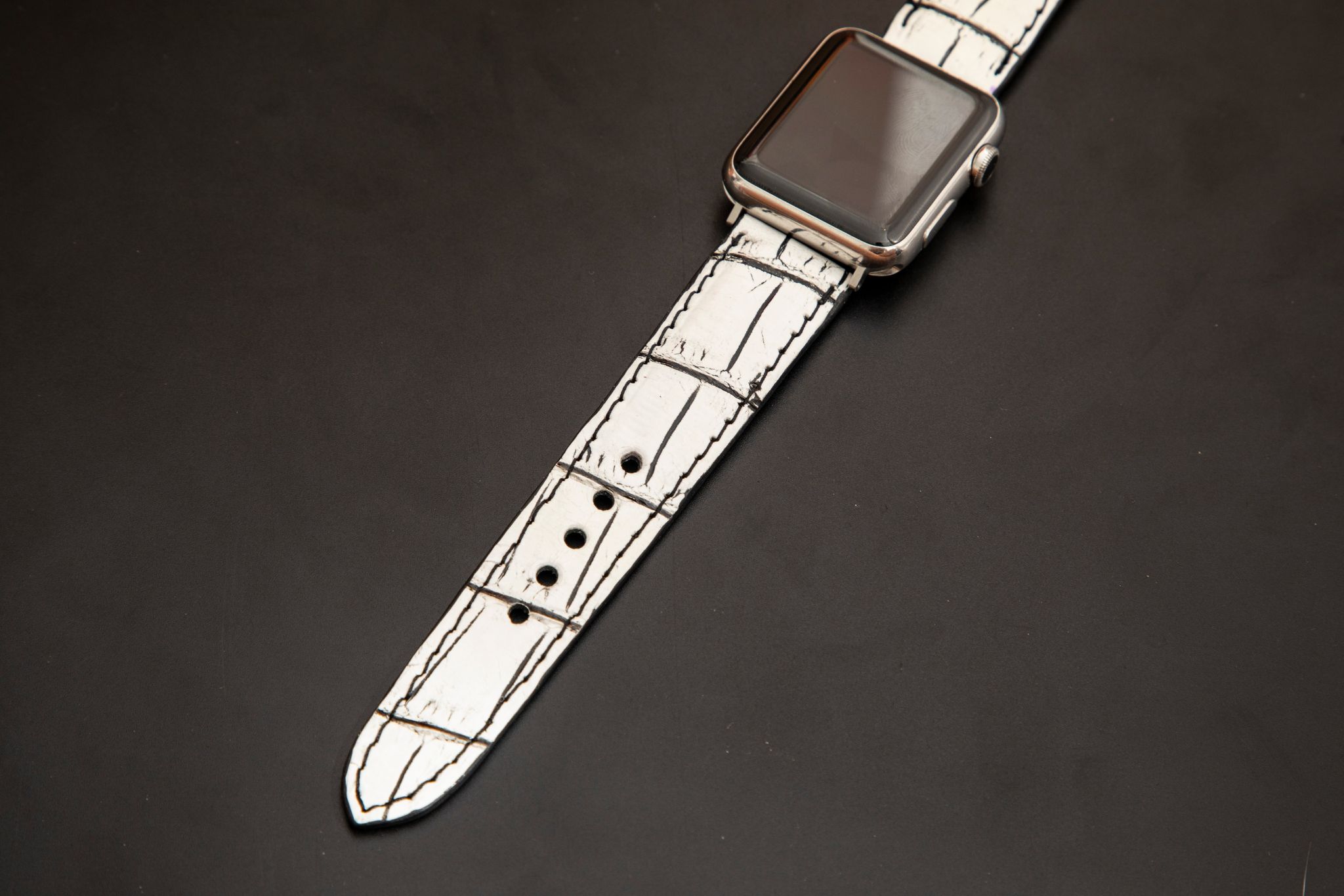 WHITE&BLACK CROCODILE BELLY LEATHER STRAP