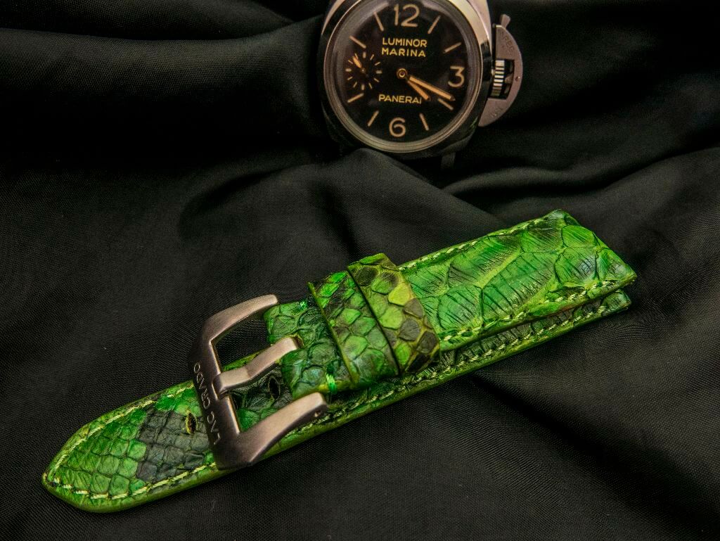 GREEN PYTHON LEATHER STRAP - Lac Crado