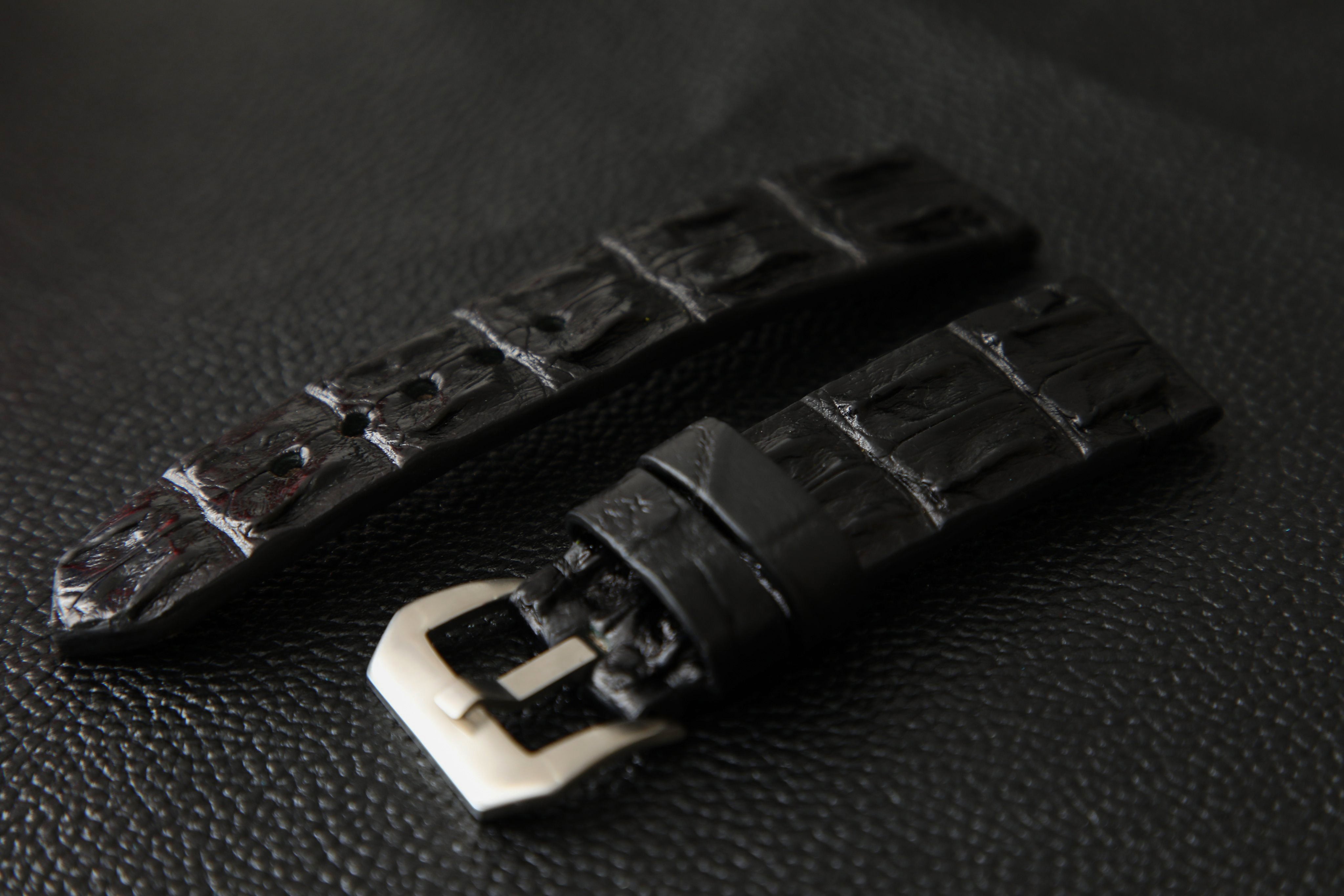 BLACK CROCODILE HORNBACK LEATHER STRAP - Lac Crado