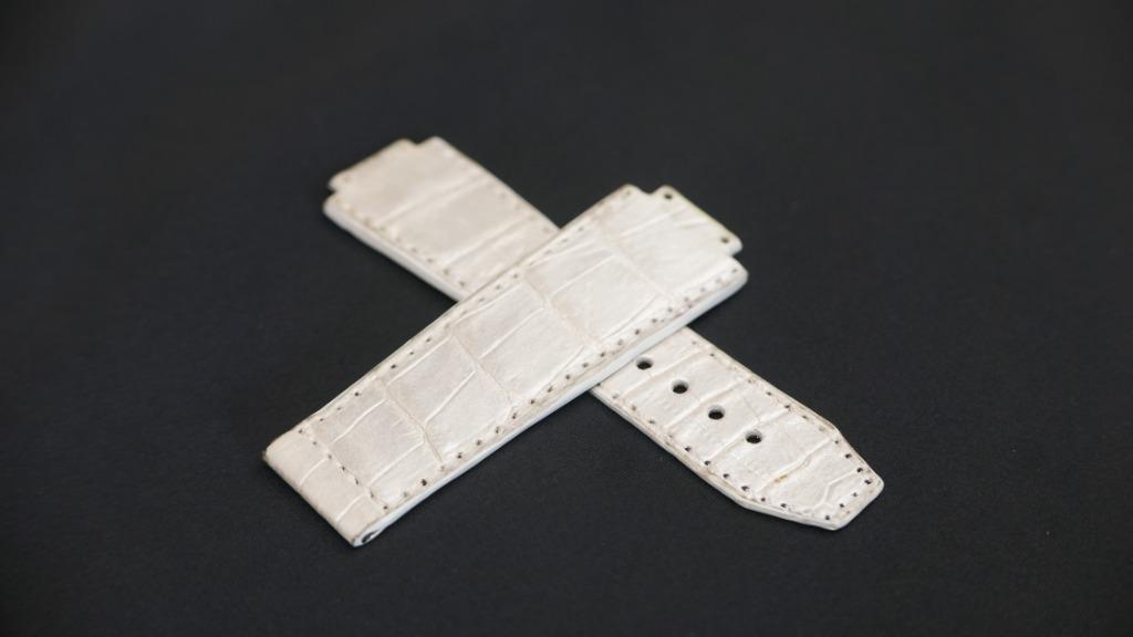 WHITE CROCODILE BELLY LEATHER STRAP